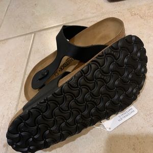 Birkenstock Women's Gizeh Sandal size 36